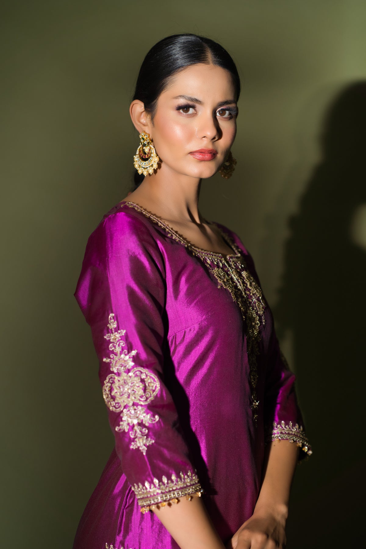 Inayat- purpel straight suit set