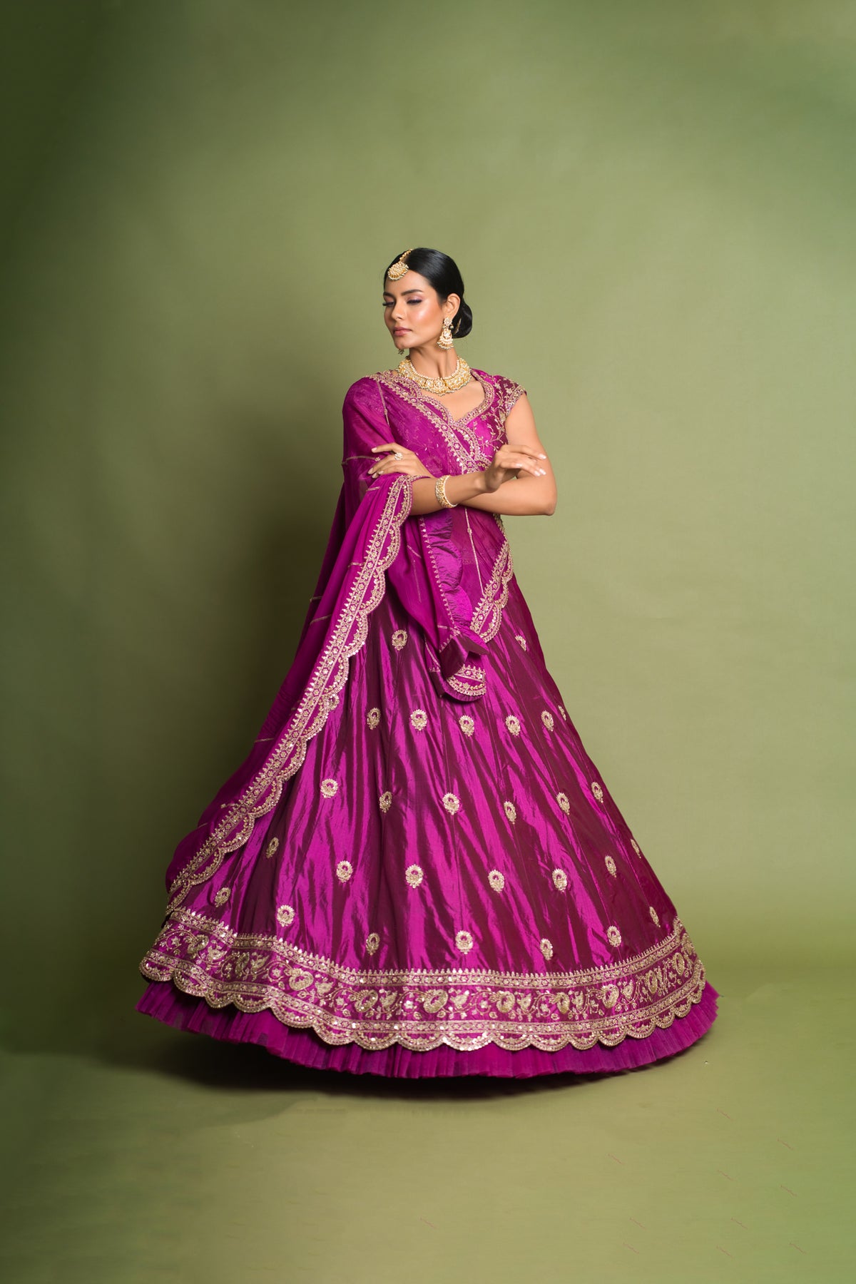 Inayat- purpel lehnga set