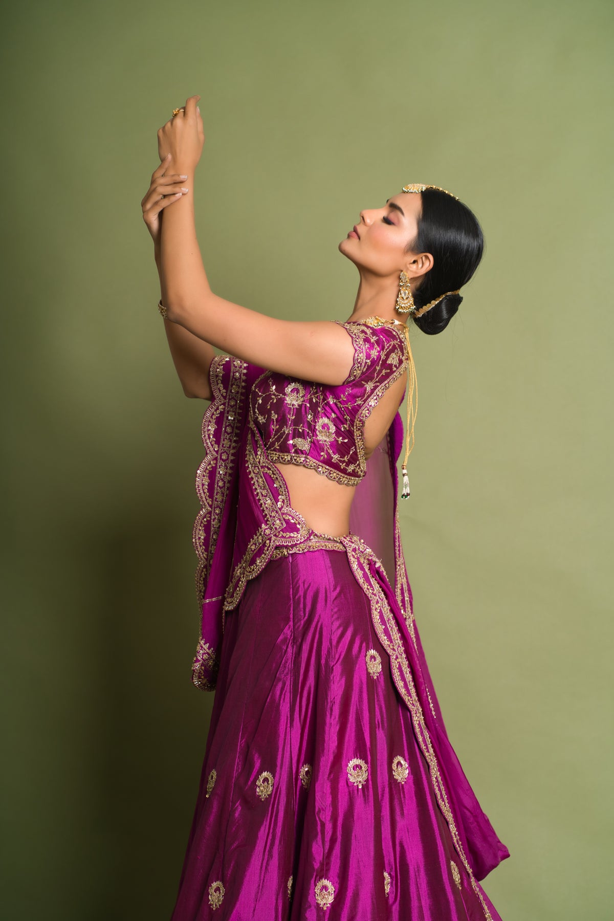 Inayat- purpel lehnga set