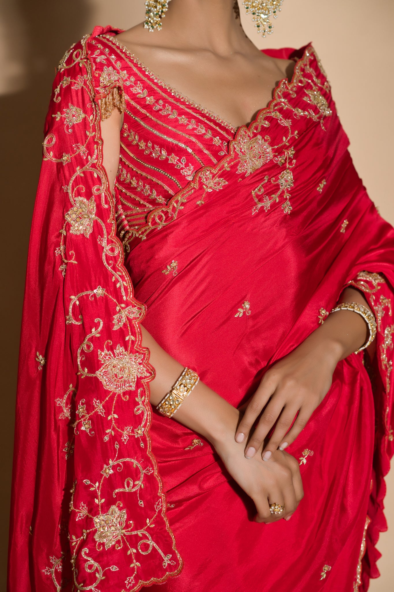 Khwabee- Red Embroidered Saree