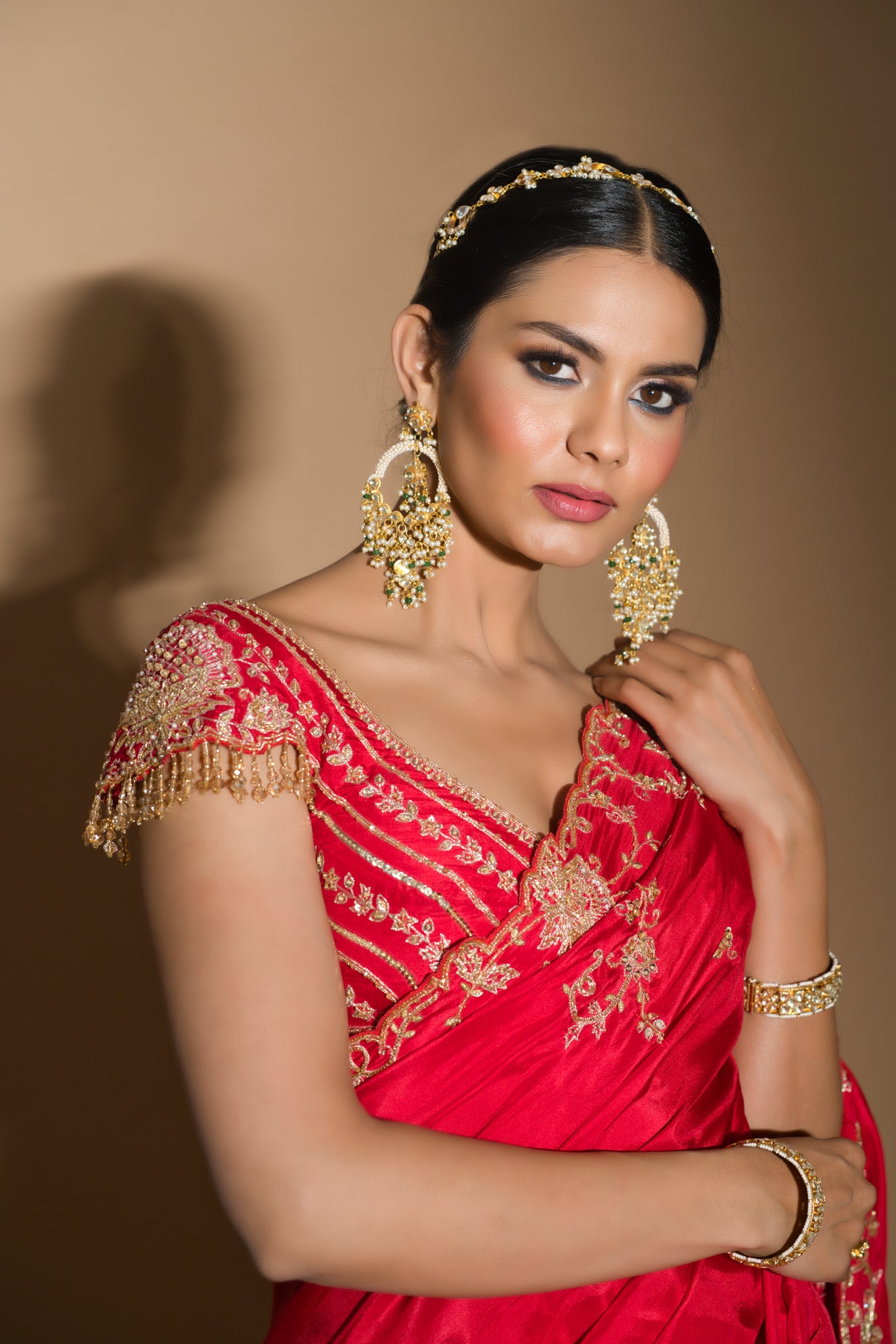 Khwabee- Red Embroidered Saree
