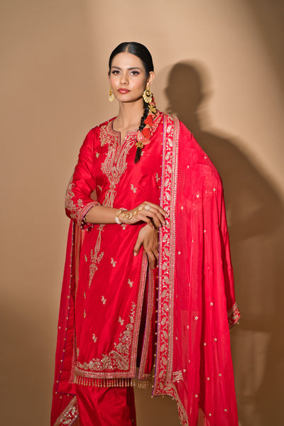 Khwabee- Red Straight Suit
